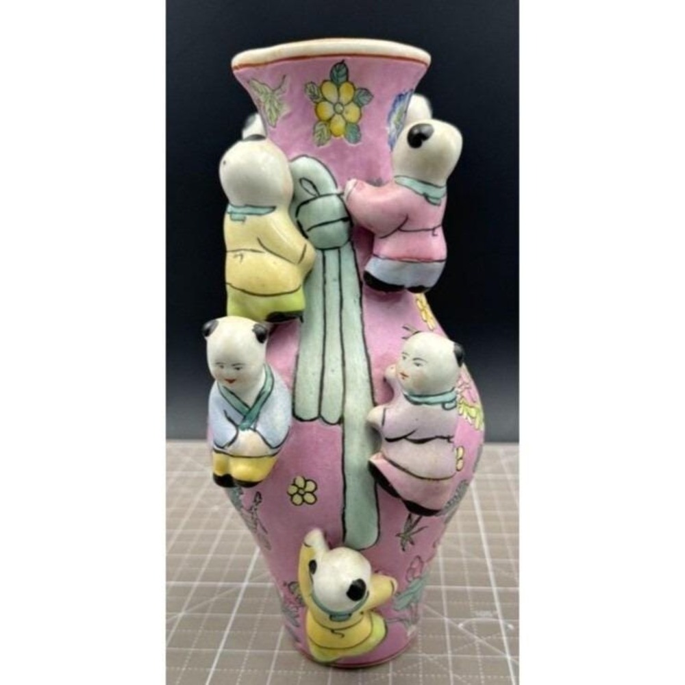 Vintage Vase Famille Rose Pink Fertility Bow Floral Butterfly Motif